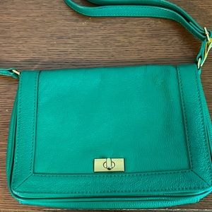 Kelly green leather j crew small shoulder bag adjustable strap cross body